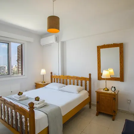 Lamk1 Mackenzie Atalanta - Two Bedroom Apartment, Sleeps 4 *